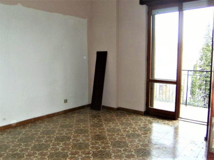 appartamento da ristrutturare