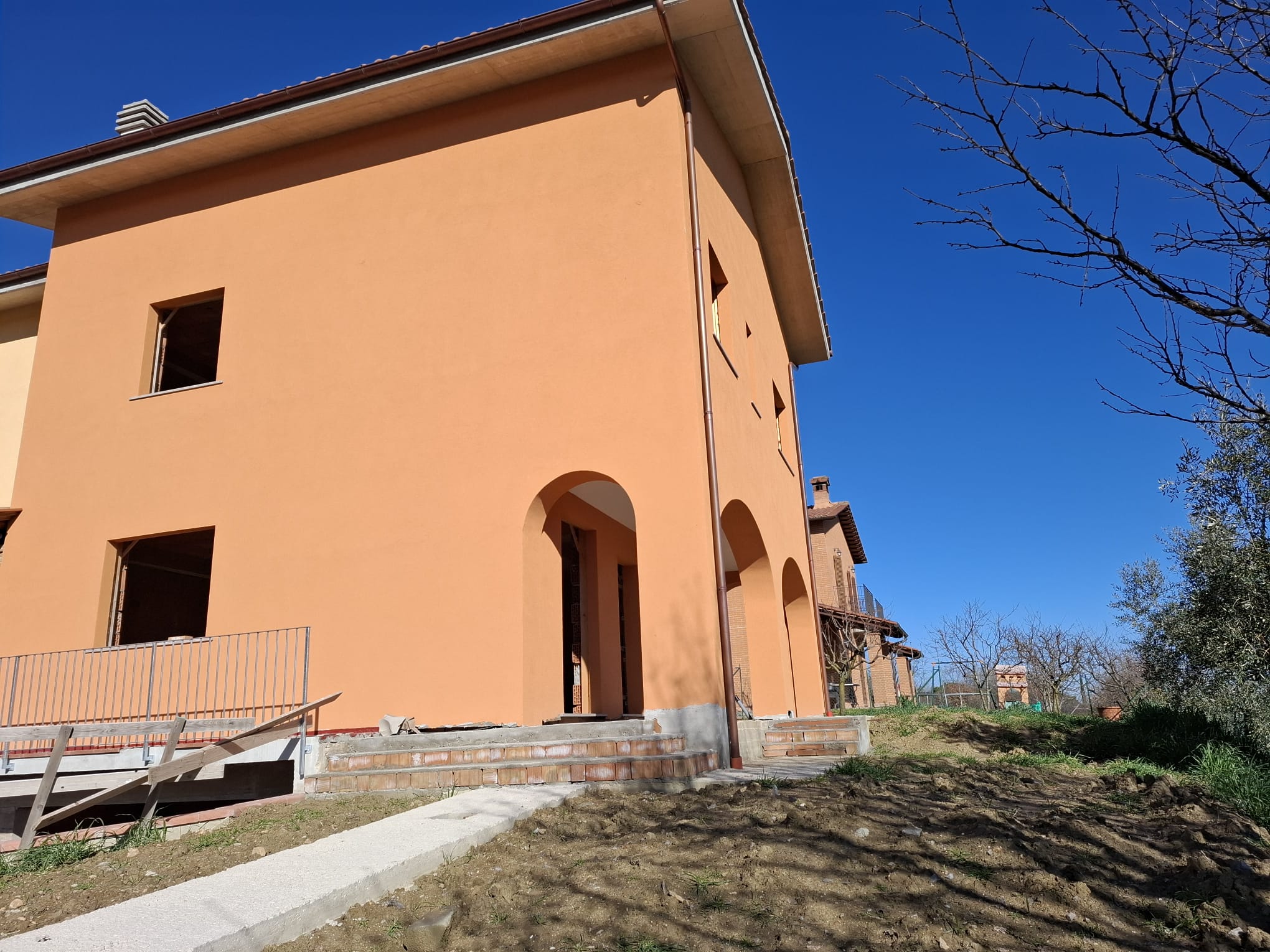 villa nuova in bifamiliare